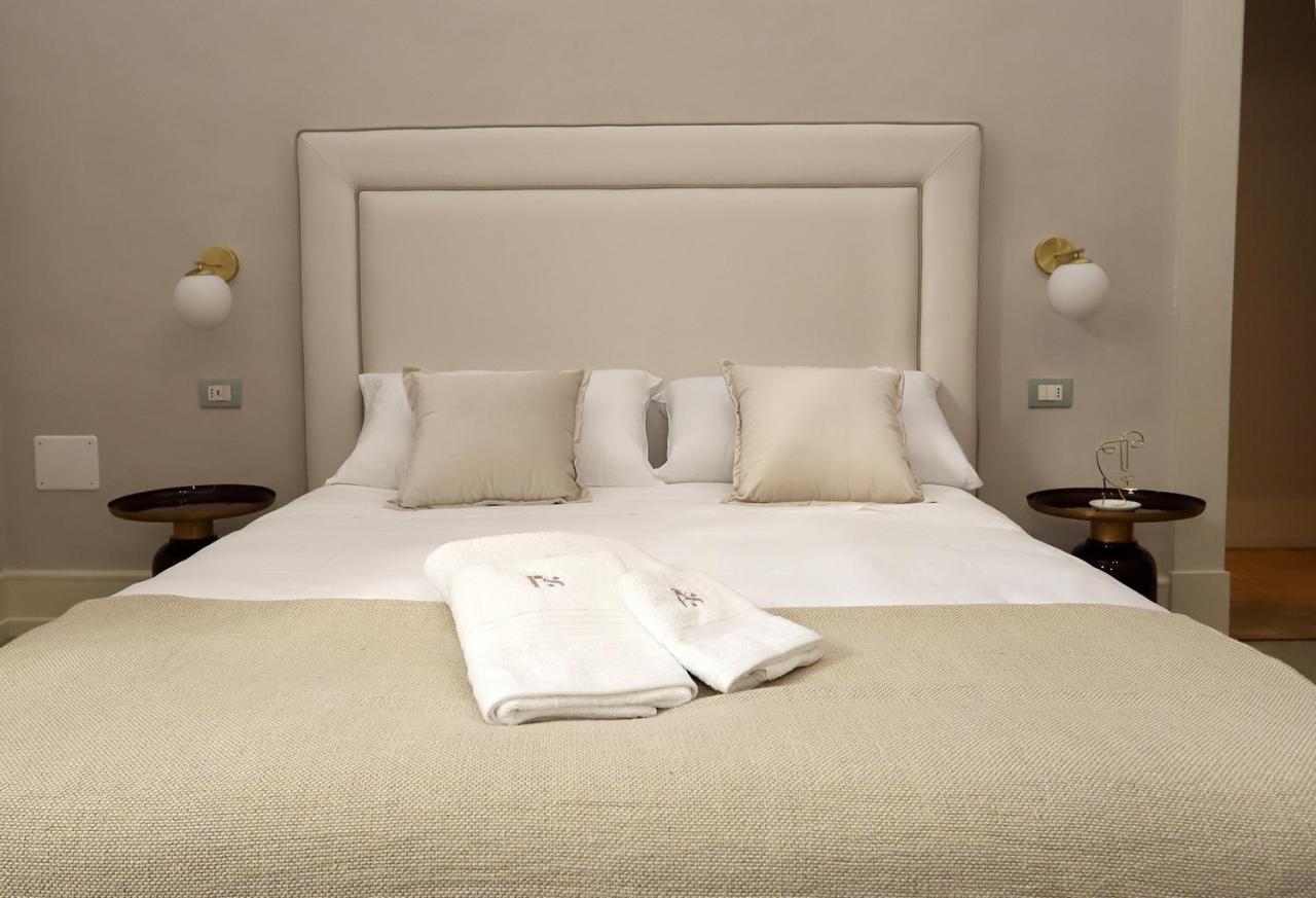 Palazzo Sansonetti Bed & Breakfast *